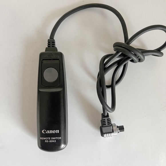 Promaster & Canon Shutter Release - Picture 2 of 10